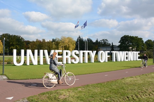 "University of Twente logo letters located at the entrance of the university's campus" by Pollus Fornerod is licensed by CC BY-SY 4.0